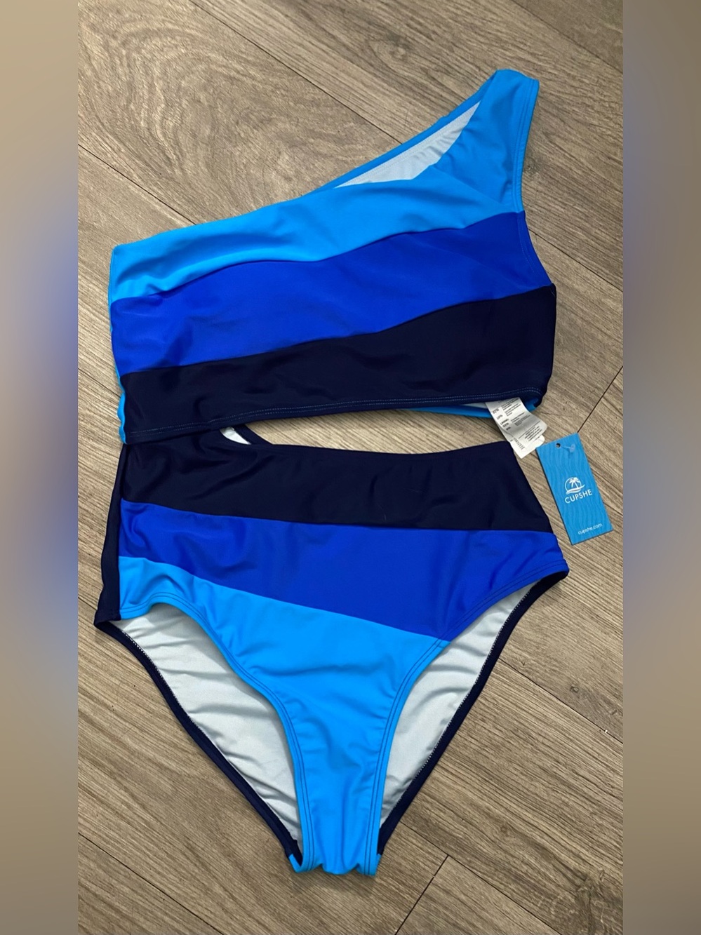 Cupshe Blue Ombre One-Shoulder Cutout One-Piece Swimsuit